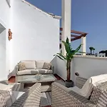Aloha Terraced House