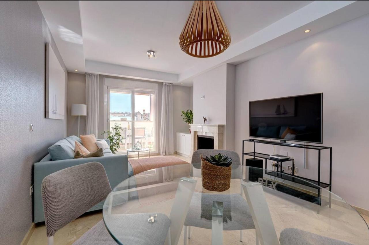 Aloha Terraced House Ferienhaus Marbella